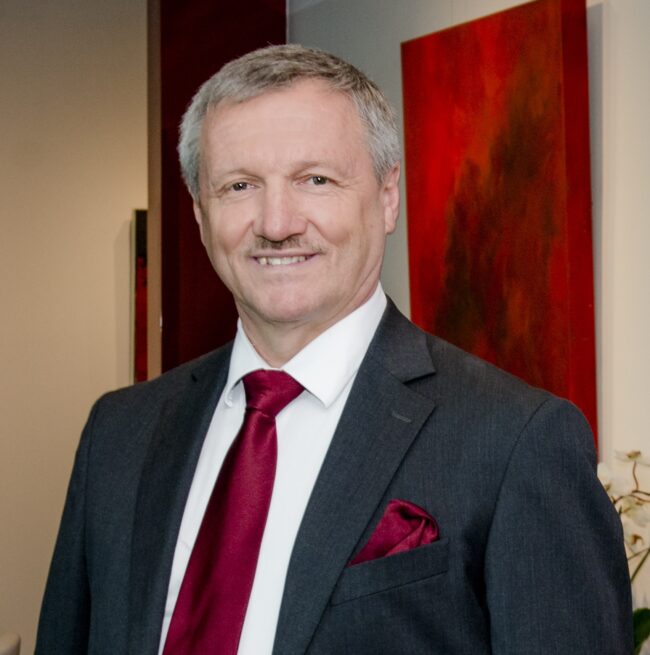 Cat1 and President - Messer - Adolf Walth