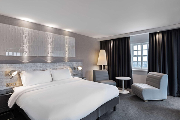 Radisson-Blu-3